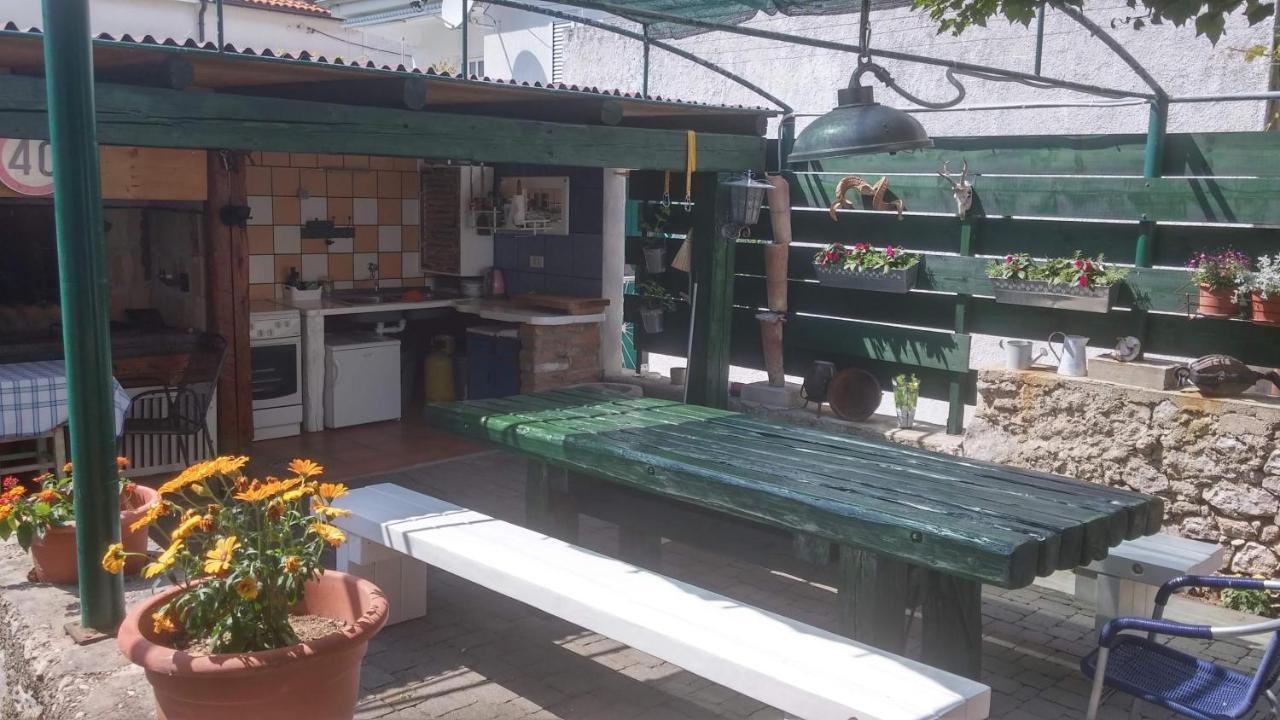 Hotel Pape Punat Extérieur photo
