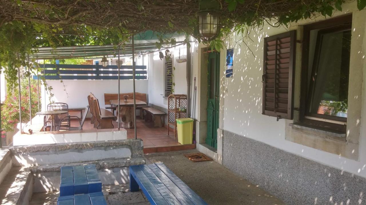 Hotel Pape Punat Extérieur photo